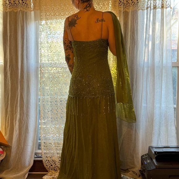 Marsoni size 8 like new condition used once w green sash fits like a 6 30”waist - Picture 4 of 17